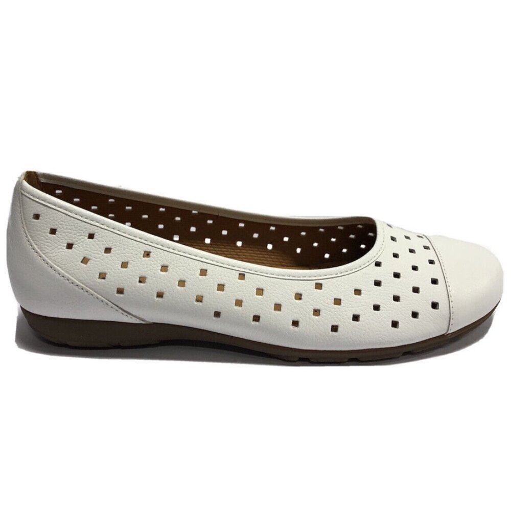 Gabor Women’s 44.169 Slip On Flats White, Size US 8.5 M, UK 6